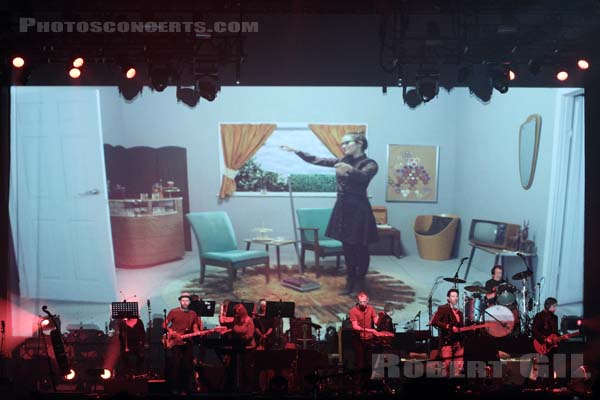 BELLE AND SEBASTIAN - 2014-10-31 - PARIS - Grande Halle de La Villette - 